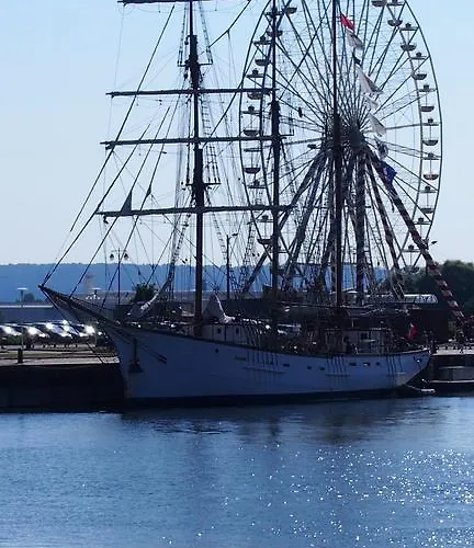 L De La Place Ste Catherine Apartmán
