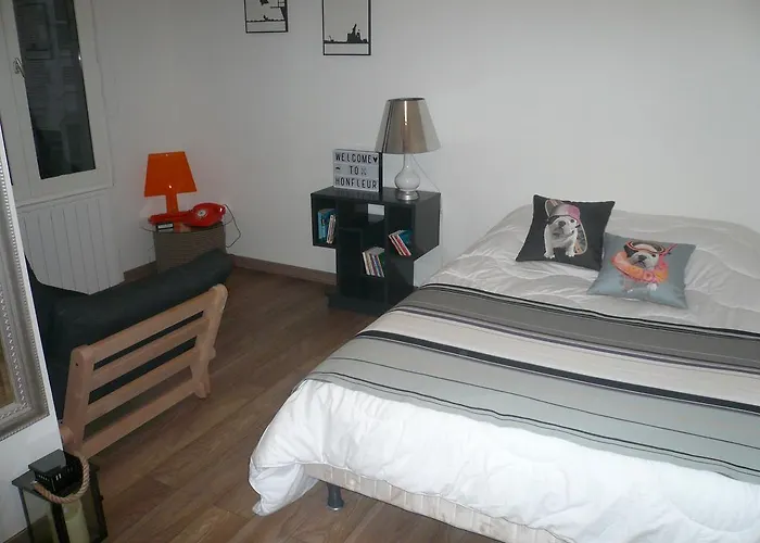 L De La Place Ste Catherine Apartmán *