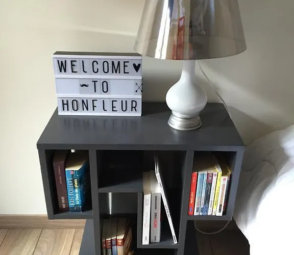 L De La Place Ste Catherine Apartmán Honfleur